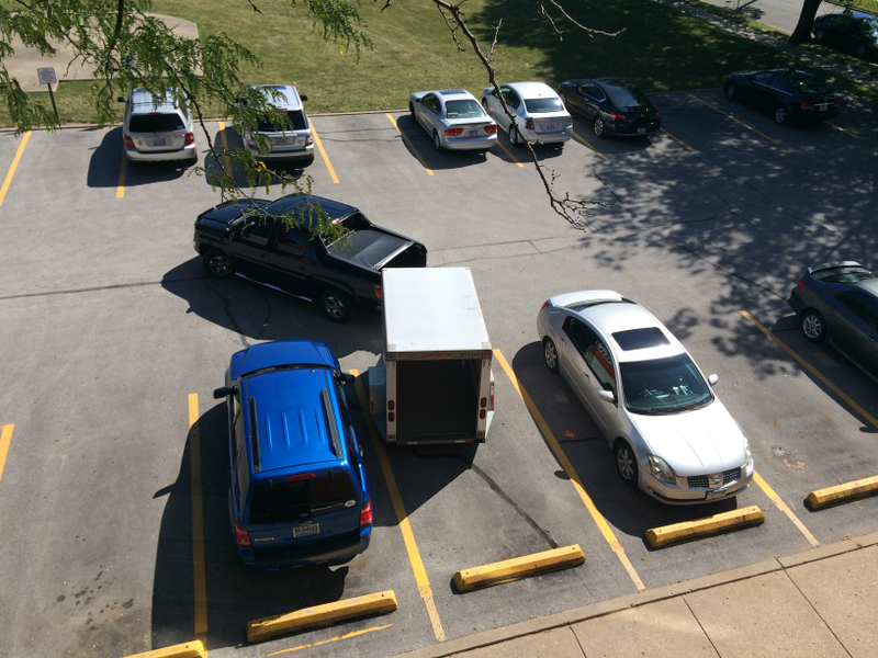 Illustration for article titled Incompetent Parking - Move-In EditionÂ